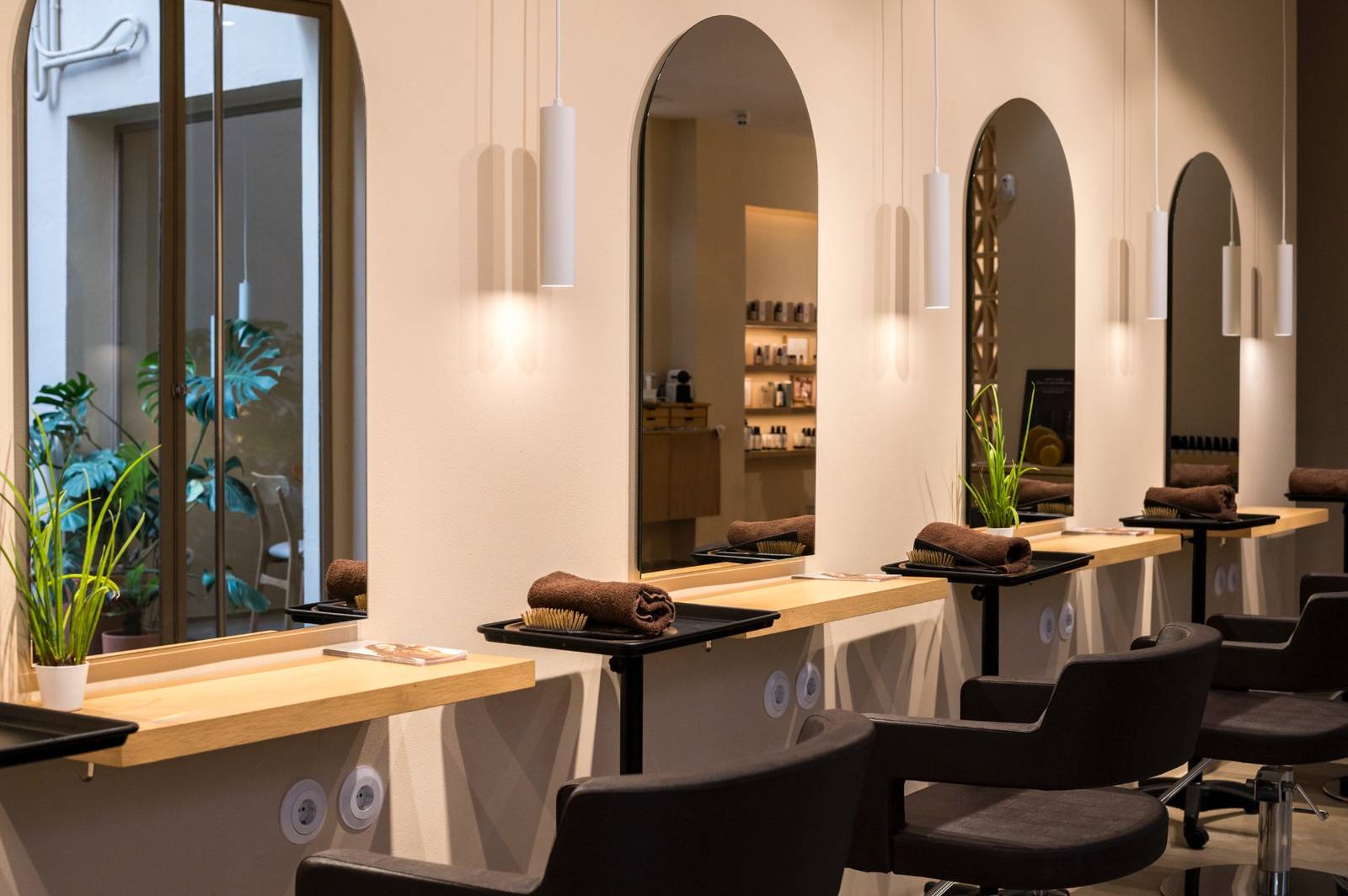 Interior de salón de belleza consciente